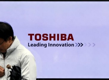 Toshiba to Book $800 million in April-June on Sale of White Goods Business