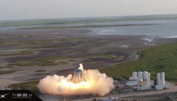 SpaceX Aborts Starhopper Rocket Prototype Launch at Last Second